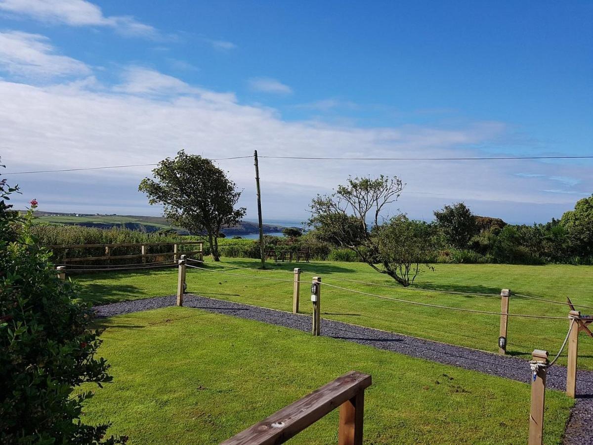 Sea And Mountain View Luxury Glamping Pods Heated Hotel Holyhead Exterior photo